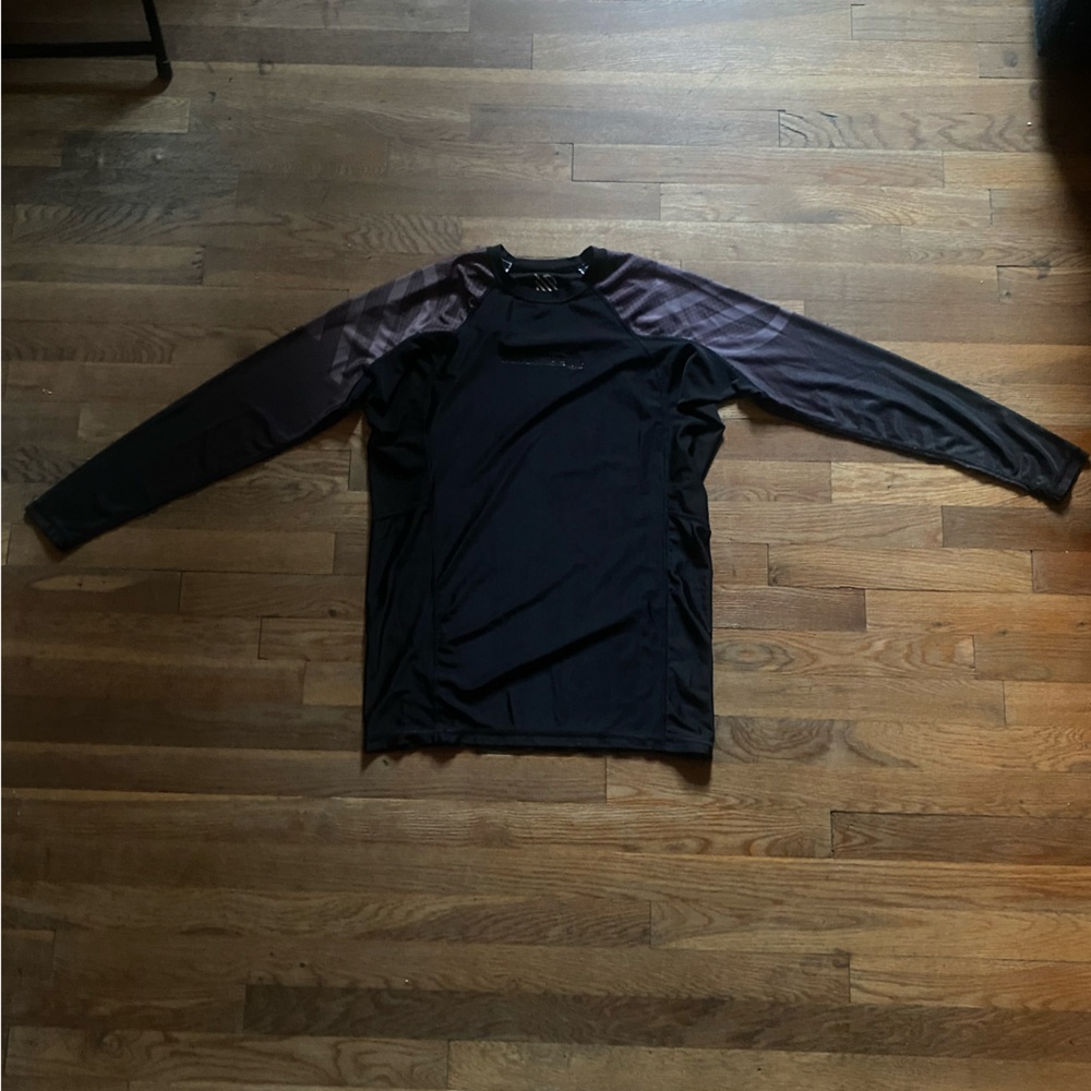 Sanabul Essential Long Sleeve Compression Rash Guard Large - Picture 2 of 10